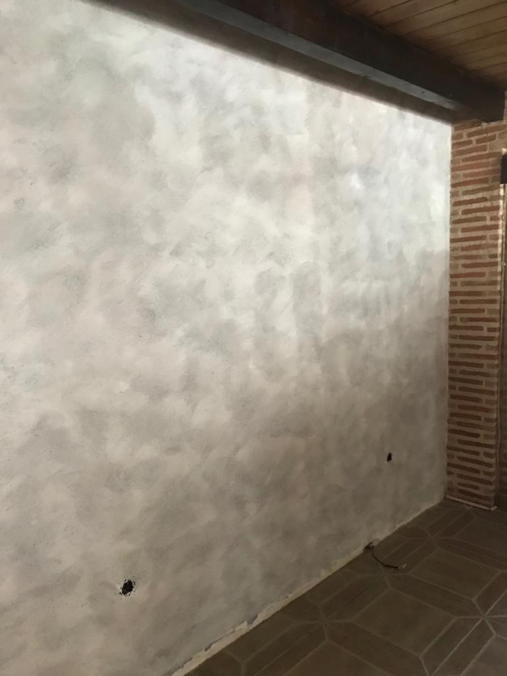 Presupuestos alisar paredes gotelé en Móstoles